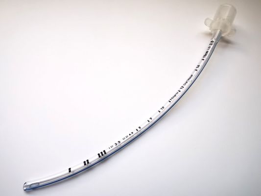 acheter Tubes endotrachéens préformés à rayons X 3,5 mm facilité d'insertion Ett sans manchette fabrication en ligne