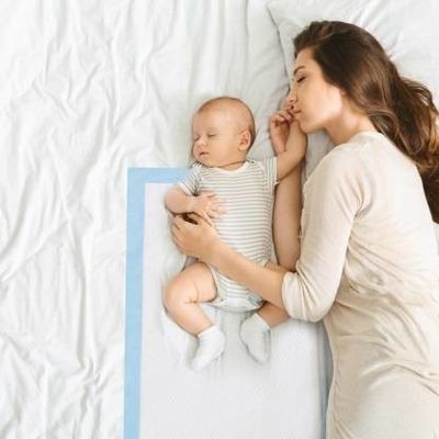 Bon prix Absorbant jetable médical 65*51CM 7ply d'Underpad de bébé et d'hôpital adulte en ligne