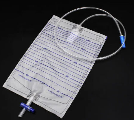 Bon prix Prix d'usine 2000ml PVC sac de drainage d'urine médicale avec T-type de soupape anti-réflux en ligne