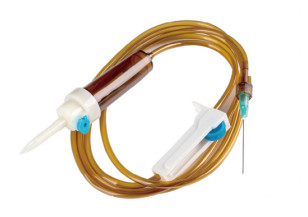 Bon prix le type infusion de 20 de PVC adapté aux besoins du client par gouttes Admin Y de tube a placé Steril avec le régulateur d'écoulement en ligne